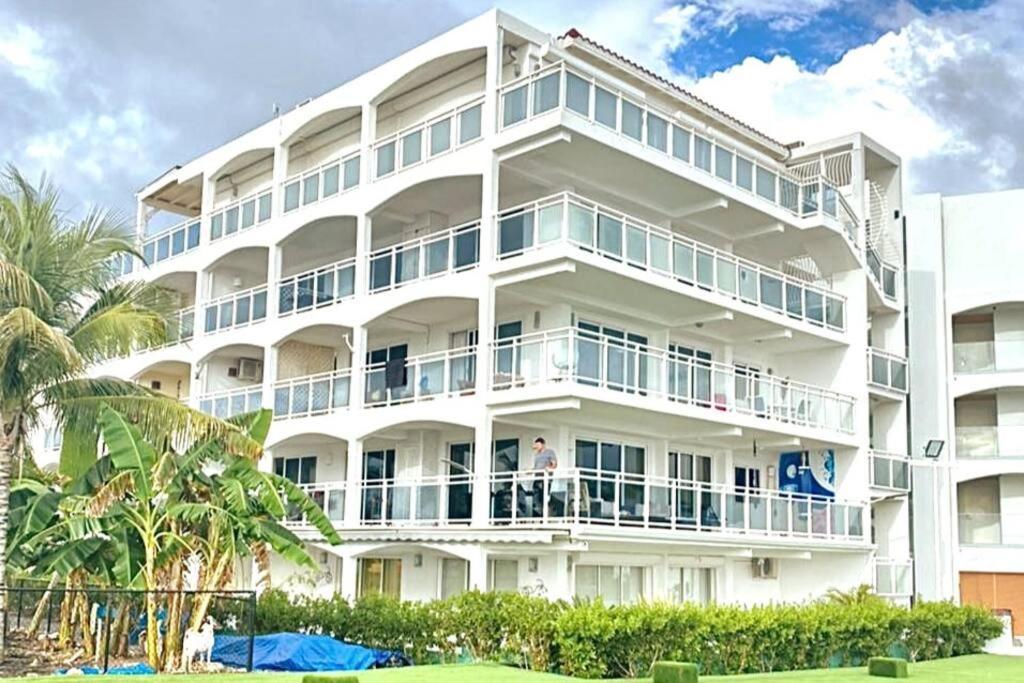Maho Beach House - Luxe 1-Bedroom - Ocean View Bagian luar foto